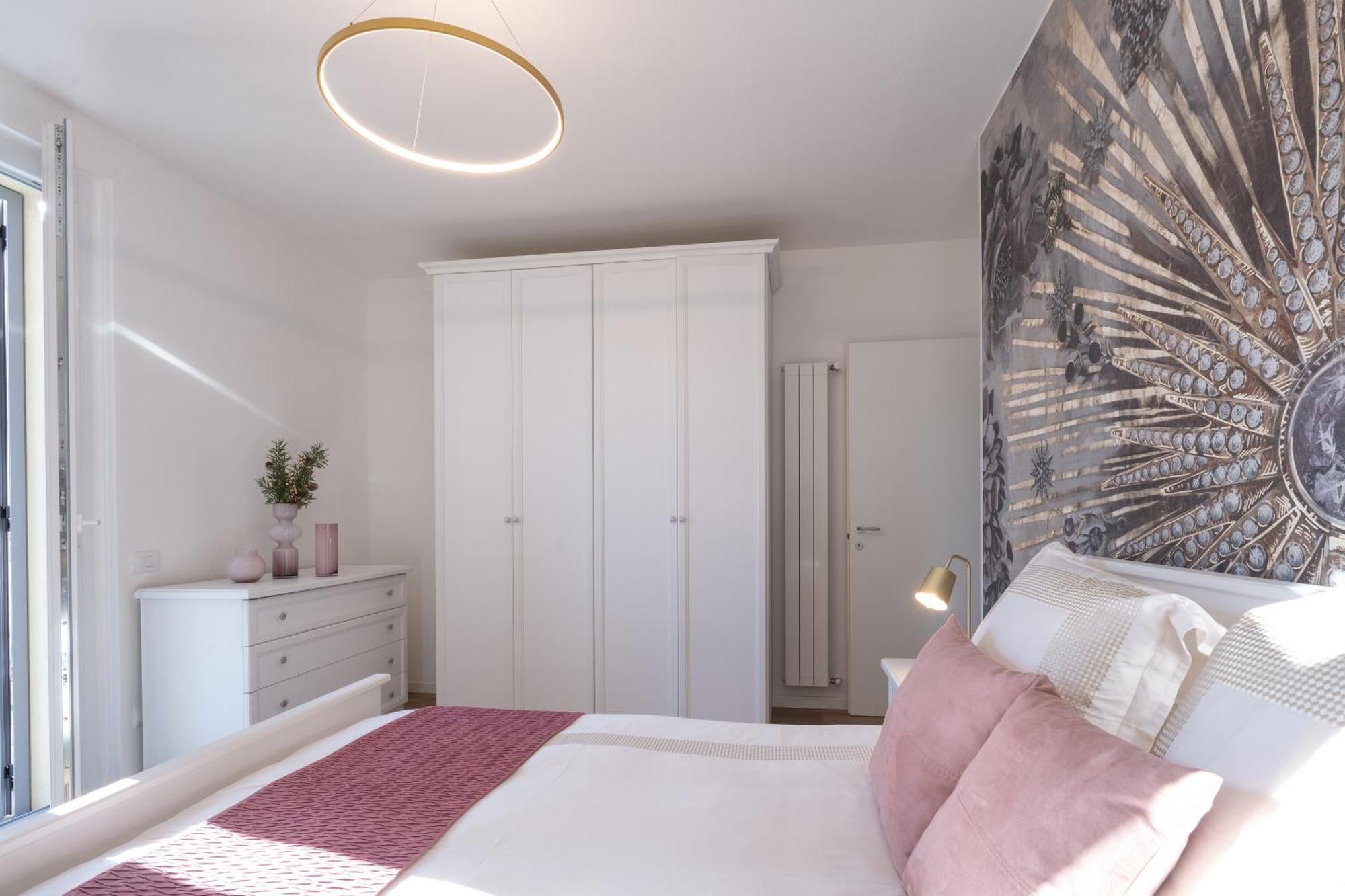 Lora Diamond Suite ,Free Parking, Self Check In,3 科莫 外观 照片